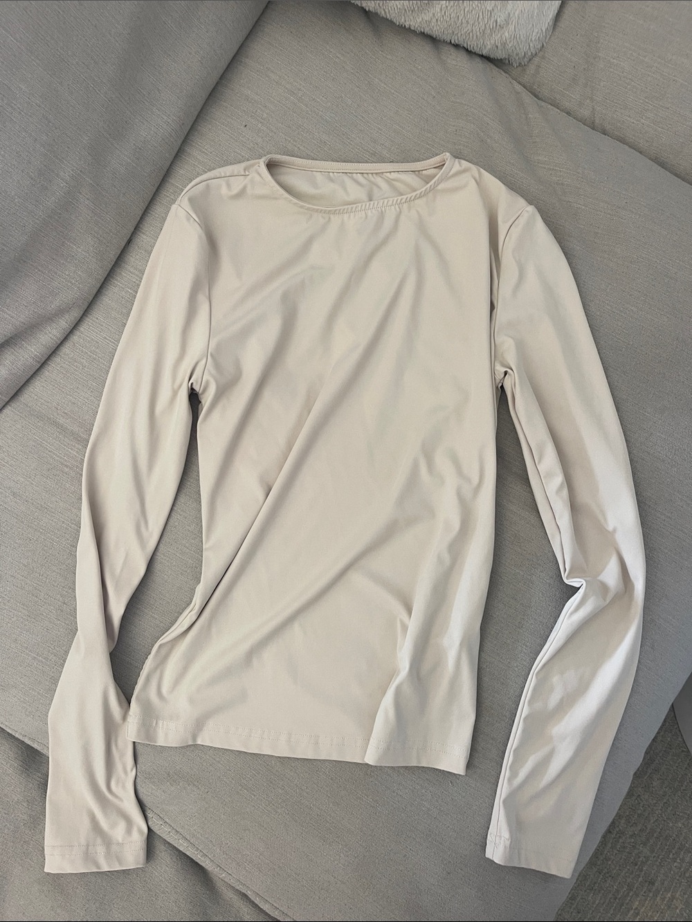 Classic Long-Sleeve Crew Neck Top in Light Beige